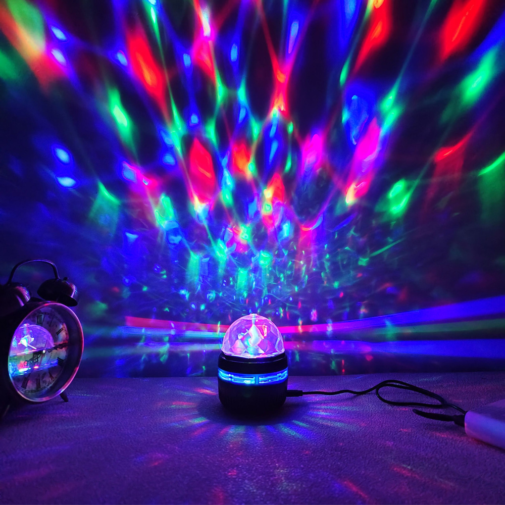 RGB LED -projektorivalaisin USB – 360° discovalo kaukosäätimellä - Image 3